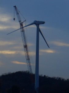 建設途中の風車－その１－